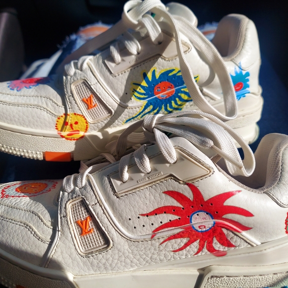 Louis Vuitton White and Multicolor Kids Sneakers - Picture 1 of 4